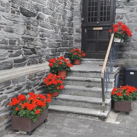 Mosel-Ferienwohnung Bewo Bernkastel-Kues Exterior foto
