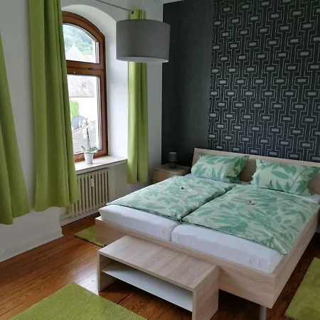 Mosel-Ferienwohnung Bewo Bernkastel-Kues Exterior foto