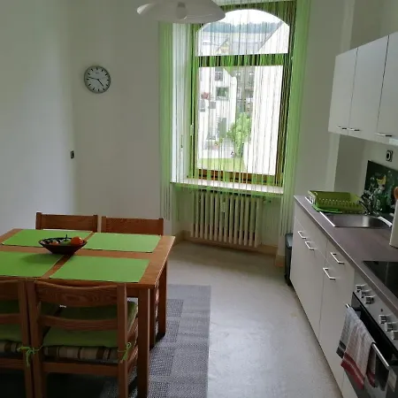 Mosel-Ferienwohnung Bewo Bernkastel-Kues Exterior foto